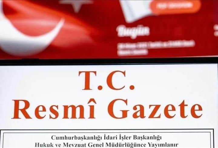 RESMİ GAZETE ATAMA KARARLARI 18 AĞUSTOS: Rektör ve bakanlıklara atama kararları Resmi Gazete'de! Resmi Gazete kararları neler?