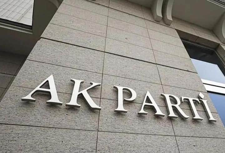 AK Parti'de 4 ile yeni il başkanı atandı
