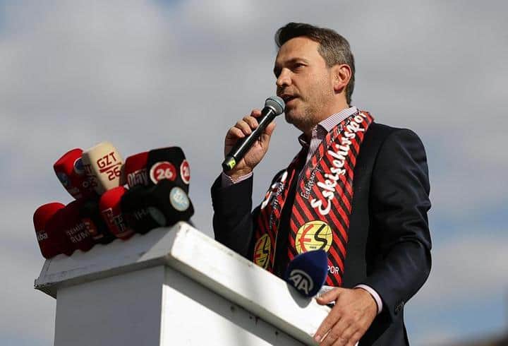 Enerji ve Tabii Kaynaklar Bakanı Bayraktar Eskişehir’de: Büyük ve Güçlü Türkiye Yolunda Çalışmaya Devam Edeceğiz