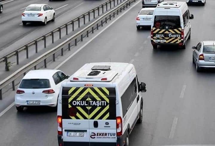 OKUL SERVİS ÜCRETLERİ 2026: İstanbul'da okul servis ücreti aylık ne kadar? Mesafeye göre okul servis ücretleri kaç TL?