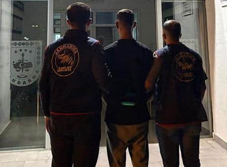 Kayseri'de uyuşturucudan 19 yıl hapis cezasıyla aranan firari hükümlü yakalandı