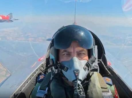 Hava Kuvvetleri Komutanı Dalkıran, 2026-2027 Uçuş Eğitim Yılı'nın ilk uçuşunu yaptı