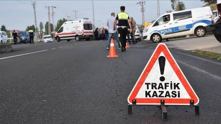 Tankerin çarptığı otomobildeki çift hayatını kaybetti