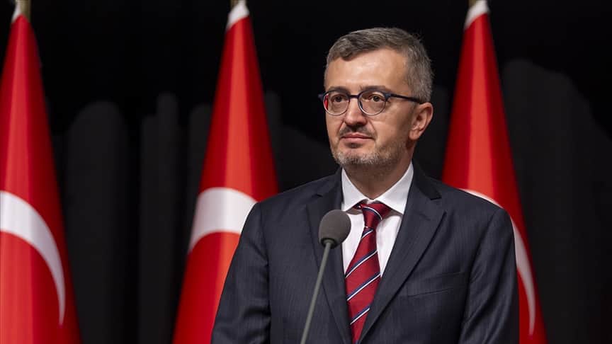 Dezenformasyon yayan 2 bin 34 sosyal medya hesabına erişim engeli