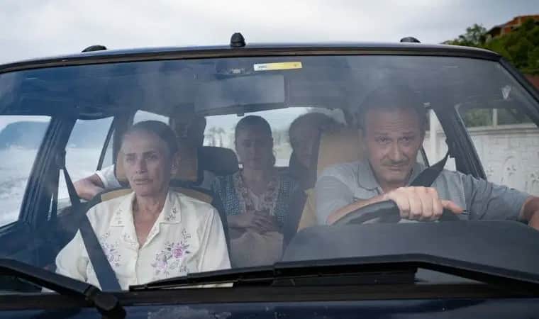 TV yayın akışı 7 Eylül Pazartesi! Bugün hangi kanalda ne var?