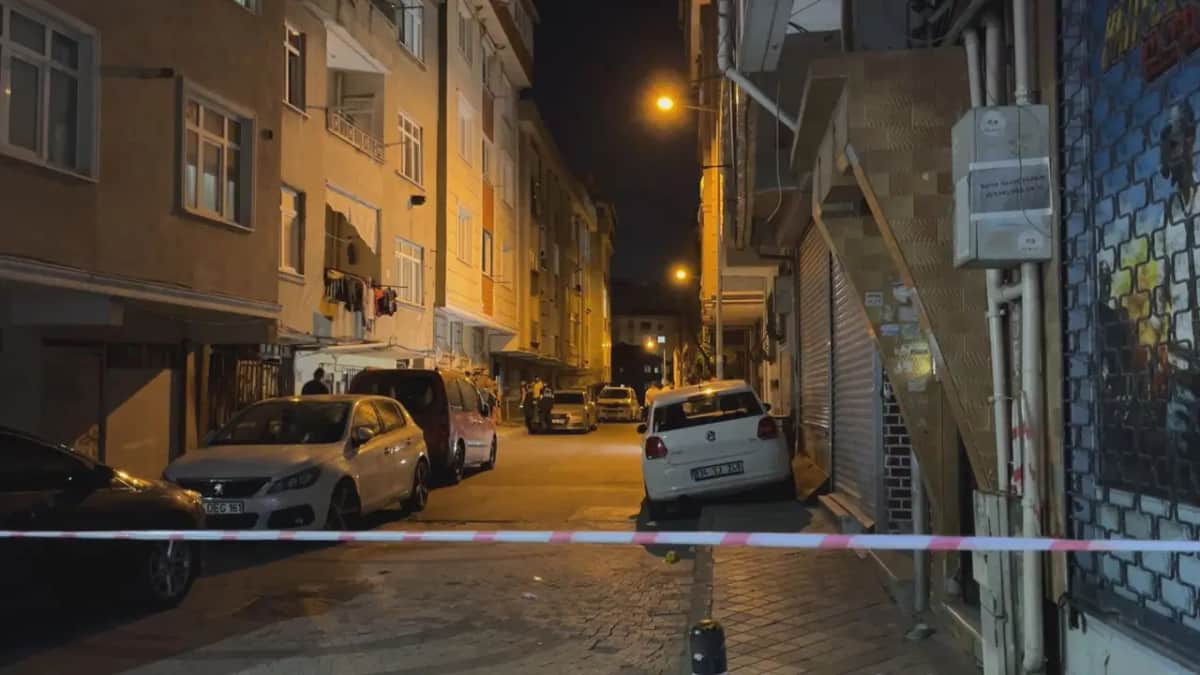 Komşular arasında bıçaklı ve silahlı kavga: 4 kişi yaralandı, şüpheli yakalandı