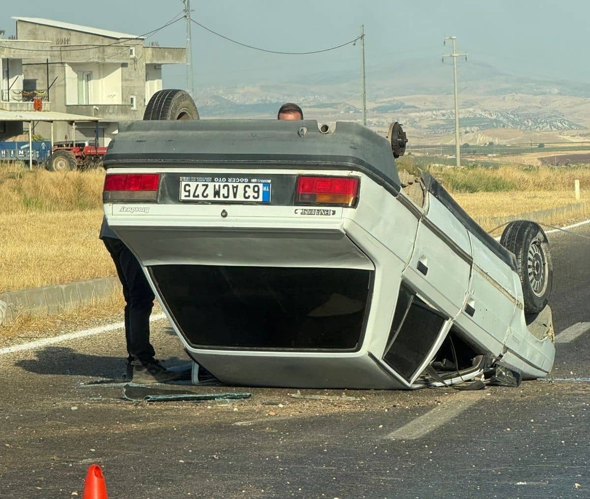 Otomobil takla attı: 1 yaralı