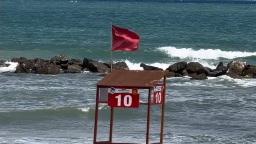 İstanbul'un iki ilçesinde 2 gün denize girme yasağı