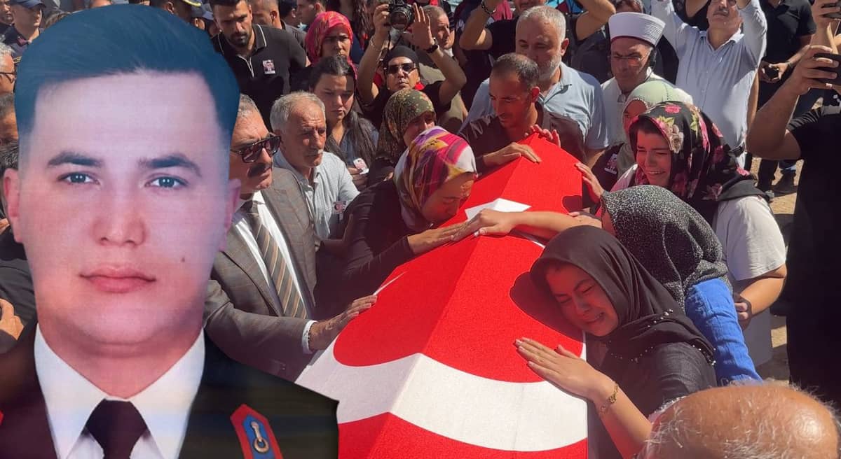 Girne'deki feribot faciasında can veren uzman çavuşa acı veda: Eşi gözyaşlarına boğuldu