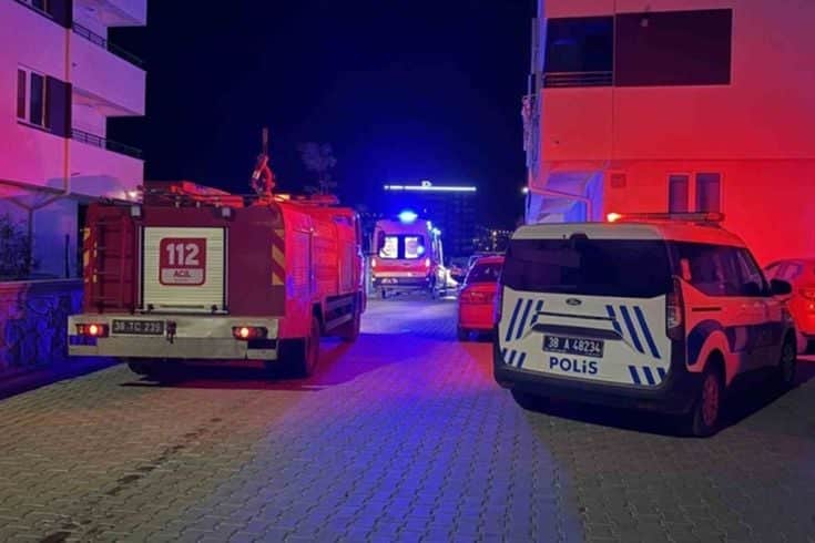 İntihar girişimini mobilya ustası fark etti: Son anda kurtarıldı İntihar girişimini mobilya ustası fark etti: Son anda kurtarıldı