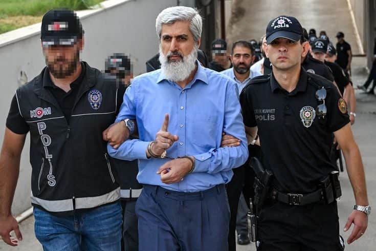 Aralarında Alparslan Kuytul da var! Savcıdan 44 kişi için aynı talep Aralarında Alparslan Kuytul da var! Savcıdan 44 kişi için aynı talep