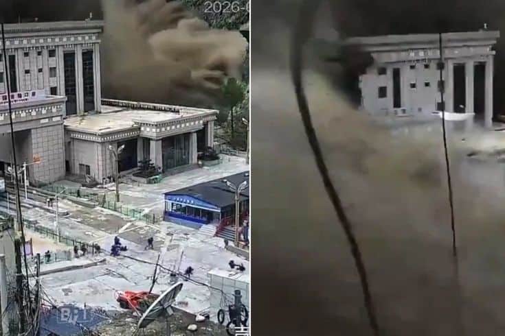 Koca şehri saniyeler içinde yuttu! Yüzlerce kişi kayıp Koca şehri saniyeler içinde yuttu! Yüzlerce kişi kayıp
