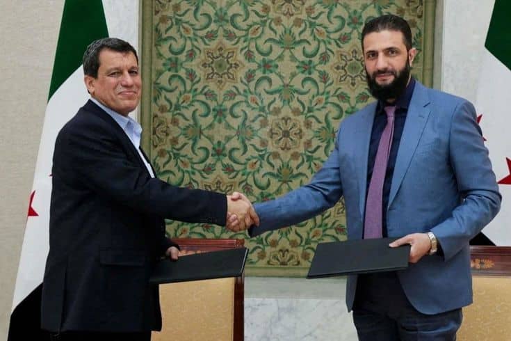 Şara'dan terör örgütünü fesheden Mazlum Abdi'ye kritik görev Şara'dan terör örgütünü fesheden Mazlum Abdi'ye kritik görev