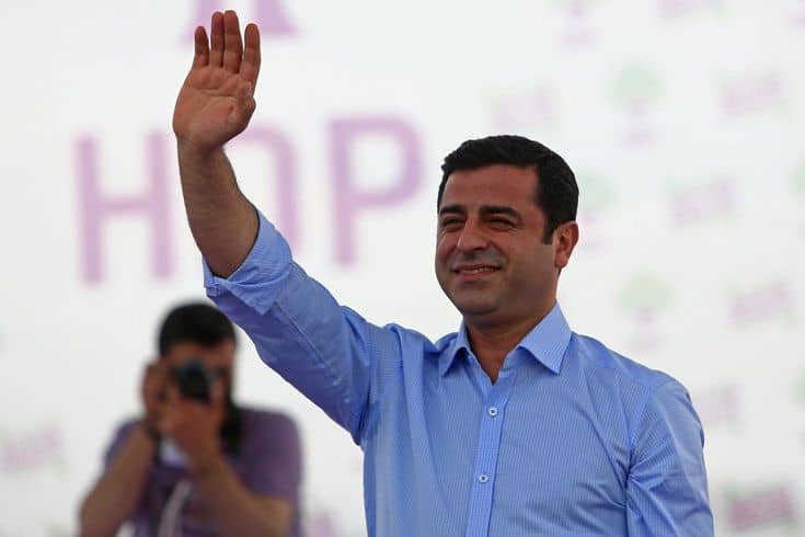 Kulisleri sarsan Demirtaş iddiası! Liderlik koltuğu için adı geçiyor Kulisleri sarsan Demirtaş iddiası! Liderlik koltuğu için adı geçiyor