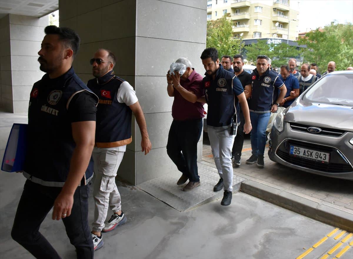 Kırıkkale'de buzdolabında ceset cinayetinde 13 tutuklama Kırıkkale'de buzdolabında ceset cinayetinde 13 tutuklama