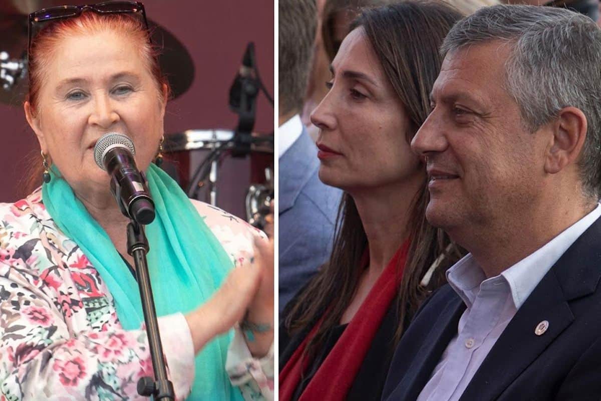 Hacı Bektaş anmasında Sabahat Akkiraz sahneye çıktı, Tülay Hatimoğulları protokoldeki yerini terk etti Hacı Bektaş anmasında Sabahat Akkiraz sahneye çıktı, Tülay Hatimoğulları protokoldeki yerini terk etti