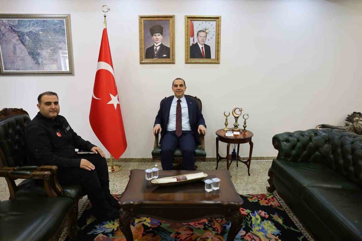 Vali Taşolar, AFAD Müdürü Tuncer Şeyda’yı kabul etti Vali Taşolar, AFAD Müdürü Tuncer Şeyda’yı kabul etti