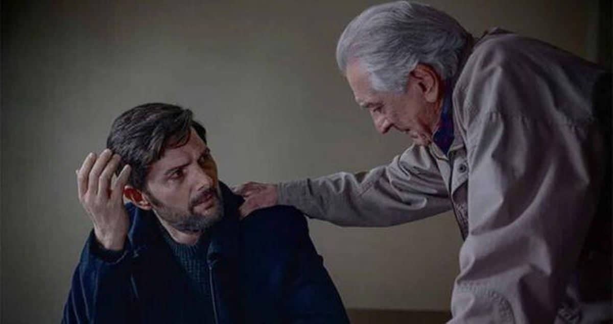 Fısıltı Adam filmi uyarlama mı? Fısıltı Adam (The Whisper Man) filmi hangi kitaptan uyarlama, yazarı kim? Fısıltı Adam filmi uyarlama mı? Fısıltı Adam (The Whisper Man) filmi hangi kitaptan uyarlama, yazarı kim?
