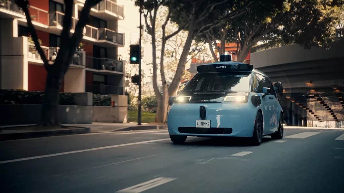 Waymo'nun Yeni Nesil Robotaksisi Ojai, Los Angeles, Phoenix ve San Francisco'da Hizmette Waymo'nun Yeni Nesil Robotaksisi Ojai, Los Angeles, Phoenix ve San Francisco'da Hizmette