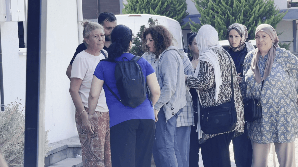 3 kardeşi denizde ölü bulunan, kendisi ise aranan kıza sağ ulaşıldı 3 kardeşi denizde ölü bulunan, kendisi ise aranan kıza sağ ulaşıldı