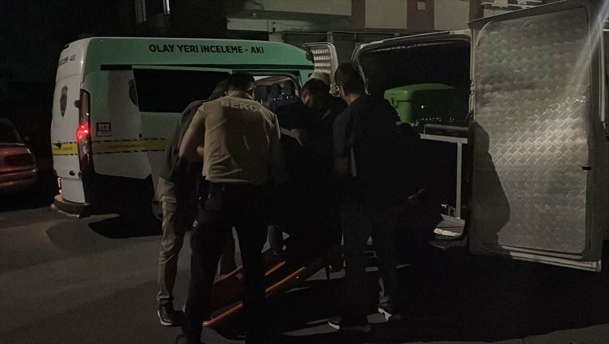 Kayseri'de Bıçaklı Kavga: Bir Kişi Hayatını Kaybetti Kayseri'de Bıçaklı Kavga: Bir Kişi Hayatını Kaybetti