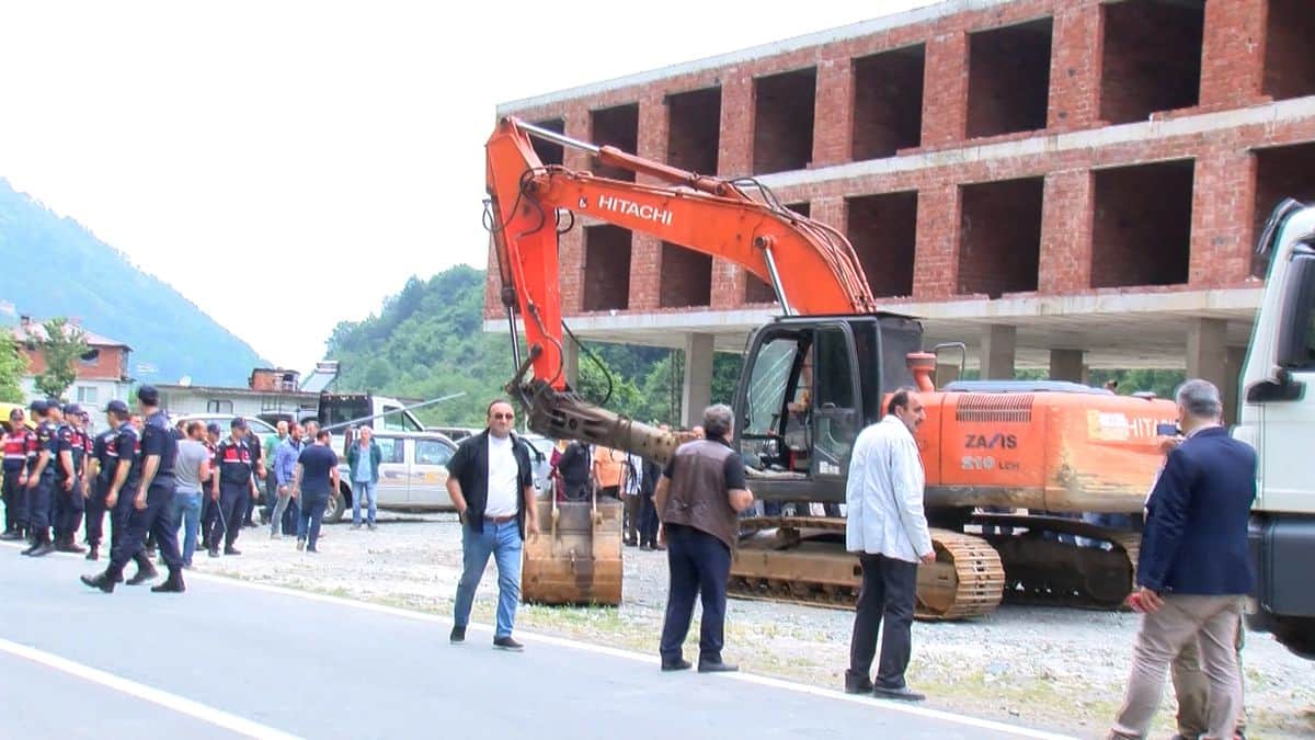 Rize'de düzenlemeleri yapan turizm amaçlı yapılar için ruhsatlandırma Rize'de düzenlemeleri yapan turizm amaçlı yapılar için ruhsatlandırma