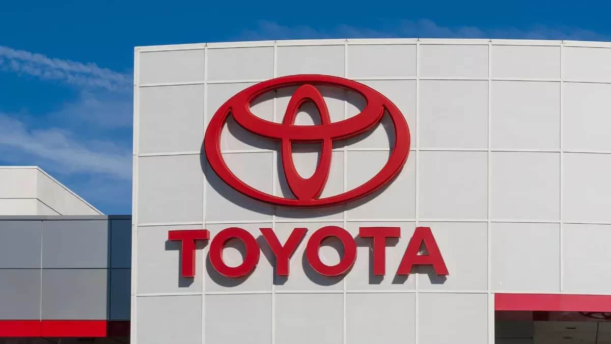 Toyota'nın Sıra Dışı Geçmişi: Tek Kişilikten 8 Metrelik Limuzine Konsept Araçlar Toyota'nın Sıra Dışı Geçmişi: Tek Kişilikten 8 Metrelik Limuzine Konsept Araçlar