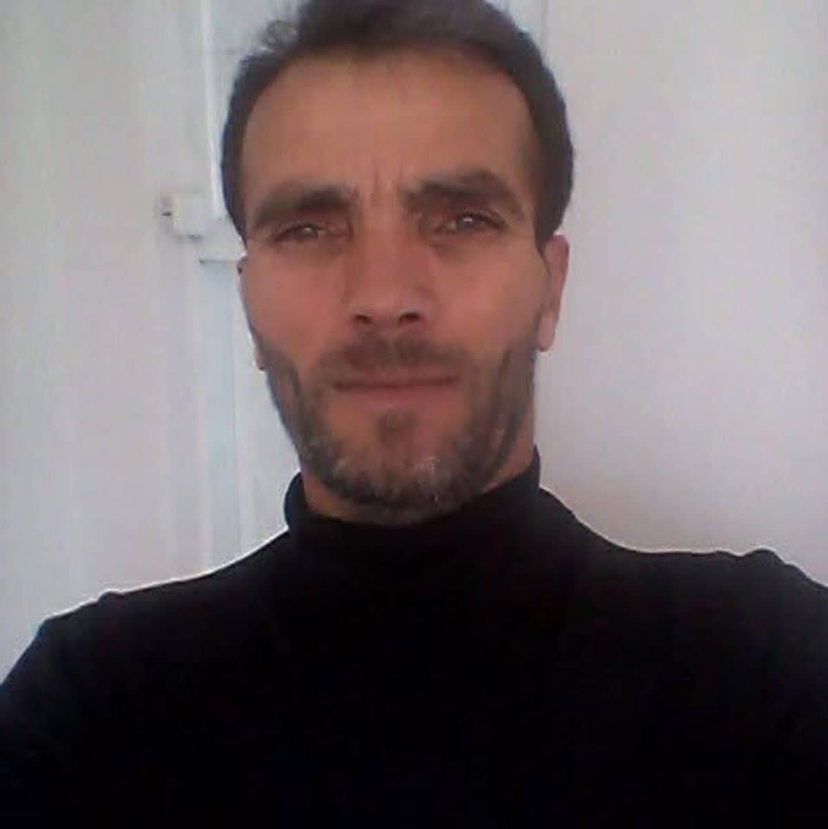 Annesine mesaj atan kişiyi demir çubukla döverek öldürdü Annesine mesaj atan kişiyi demir çubukla döverek öldürdü