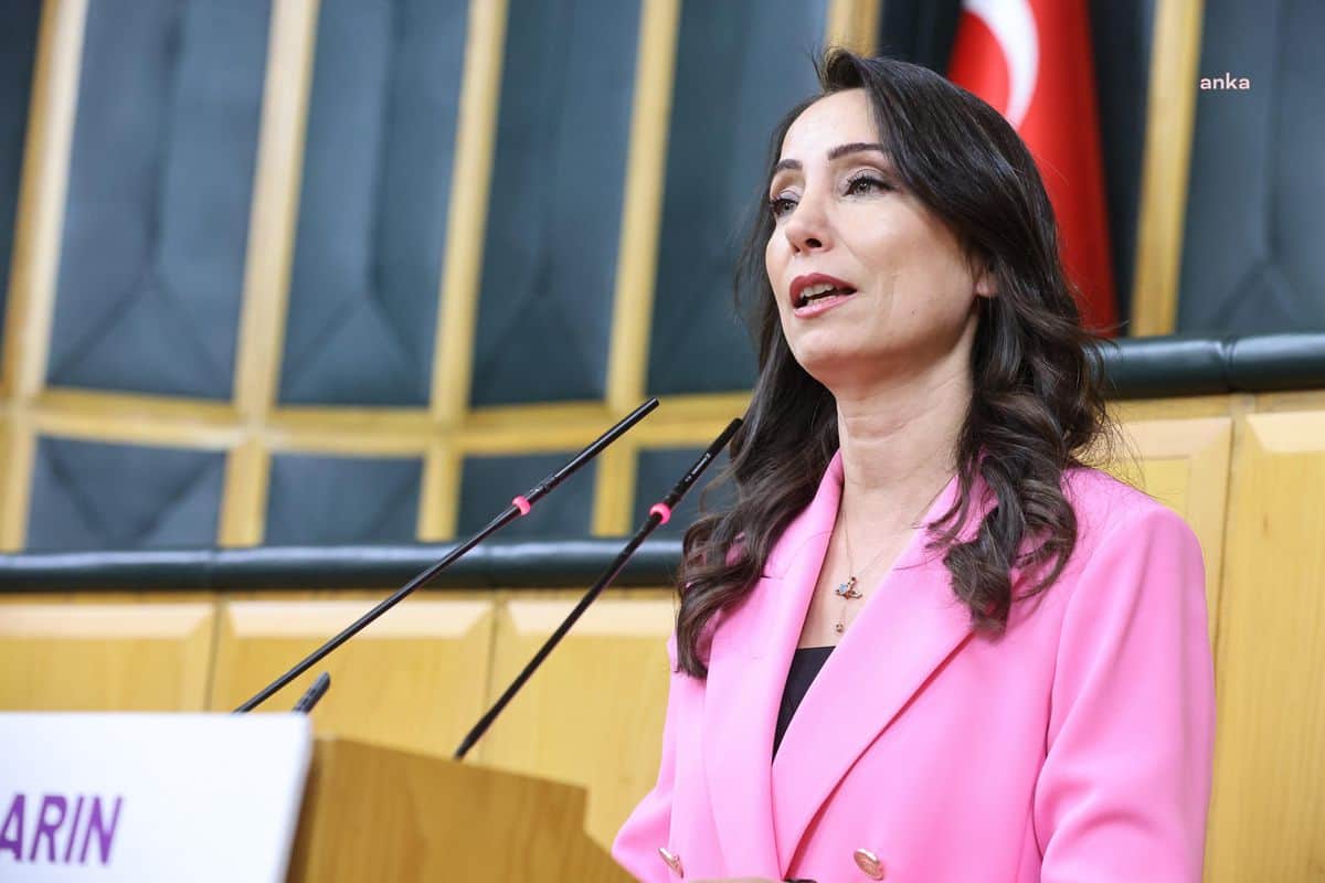 Hatimoğulları: Madencinin alın terini gasp edenler değil, o alın terinin peşine düşenler yargılanıyor Hatimoğulları: Madencinin alın terini gasp edenler değil, o alın terinin peşine düşenler yargılanıyor