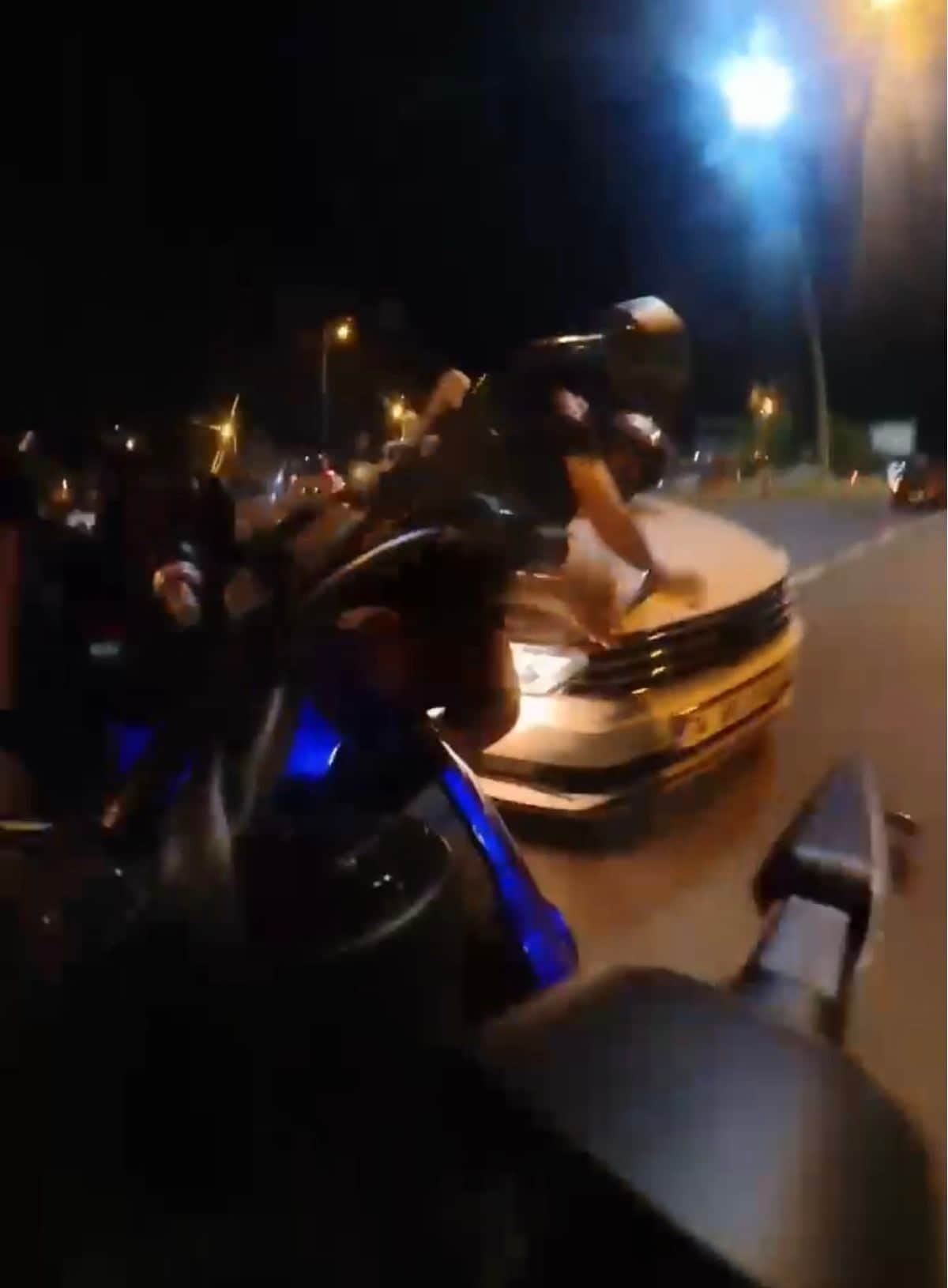 Tekirdağ’da kaza anı kask kamerasında Tekirdağ’da kaza anı kask kamerasında