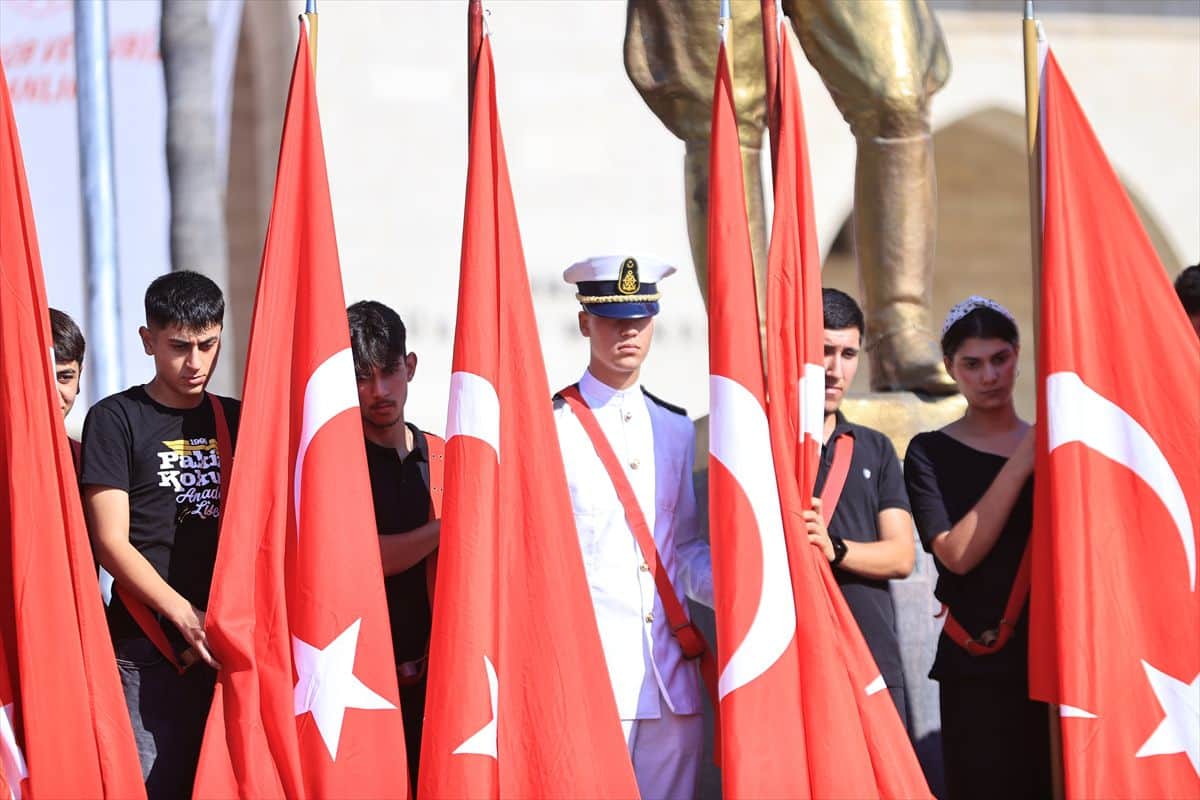 Adana, Mersin, Hatay ve Osmaniye'de Büyük Zafer'in 104. yıl dönümü kutlandı Adana, Mersin, Hatay ve Osmaniye'de Büyük Zafer'in 104. yıl dönümü kutlandı