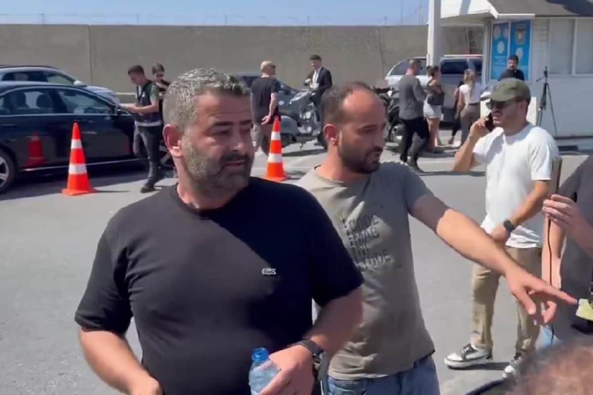Girne açıklarında batan gemiden kurtulan yolcudan şok iddia: Biz 'geri dön' dedik, inatla dönmedi Girne açıklarında batan gemiden kurtulan yolcudan şok iddia: Biz 'geri dön' dedik, inatla dönmedi