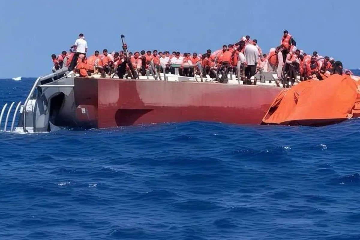 Girne’de batan gemi 12 yıl önce de kaza yapmış! Yıllarca kullanılmamış Girne’de batan gemi 12 yıl önce de kaza yapmış! Yıllarca kullanılmamış