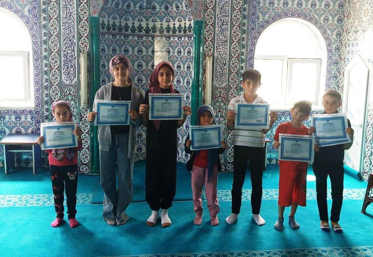 Hisarcık Kızılçukur köyünde Yaz Kur’an Kursu kapanış programı düzenlendi Hisarcık Kızılçukur köyünde Yaz Kur’an Kursu kapanış programı düzenlendi