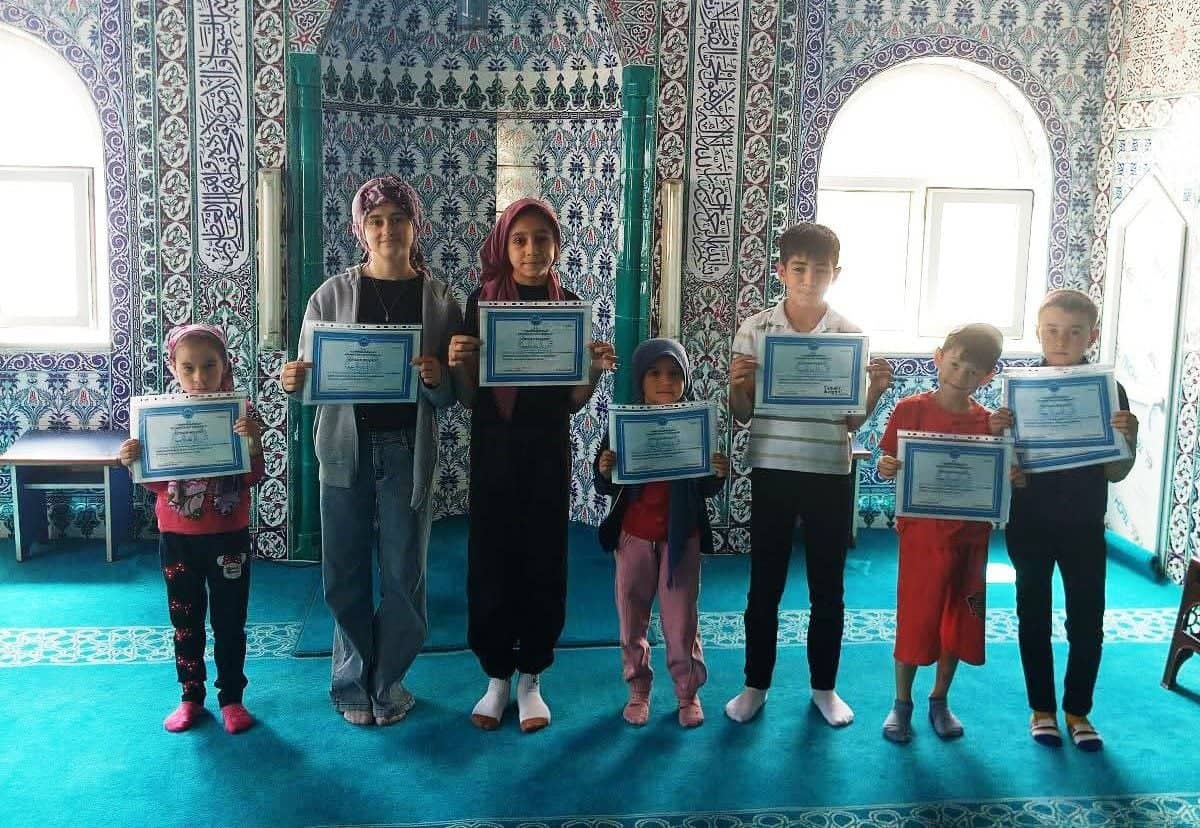 Hisarcık Kızılçukur köyünde Yaz Kur’an Kursu kapanış programı düzenlendi Hisarcık Kızılçukur köyünde Yaz Kur’an Kursu kapanış programı düzenlendi
