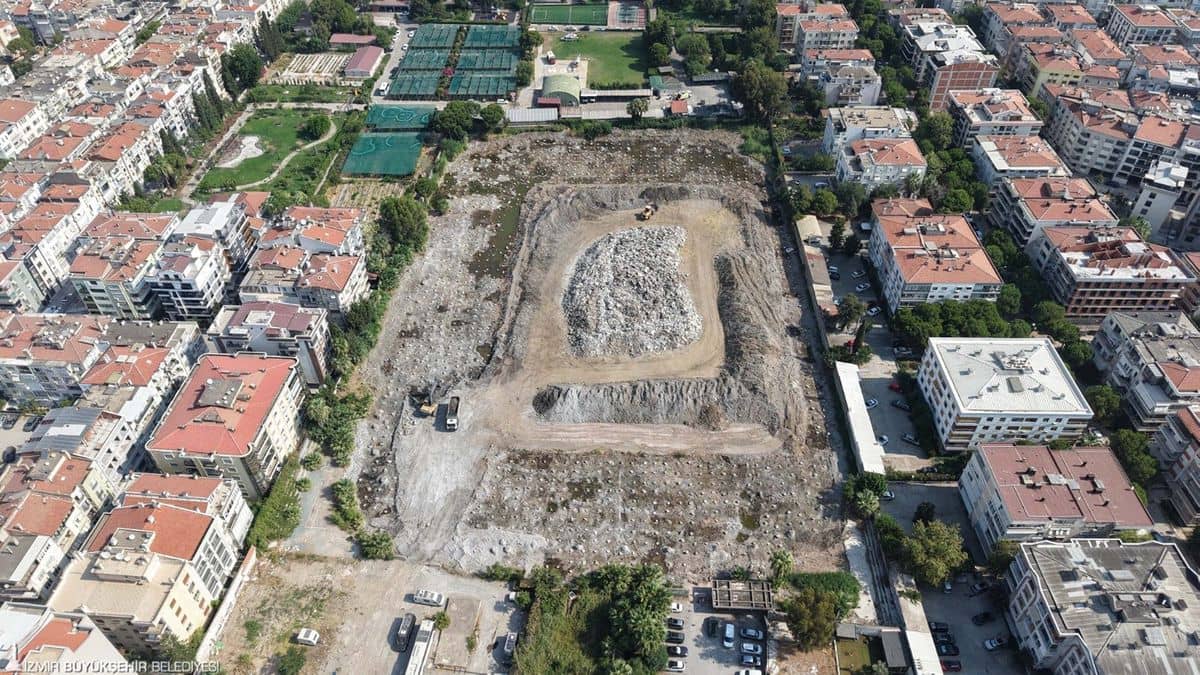 Karşıyaka Zübeyde Hanım Stadı için ihale süreci başlıyor Karşıyaka Zübeyde Hanım Stadı için ihale süreci başlıyor