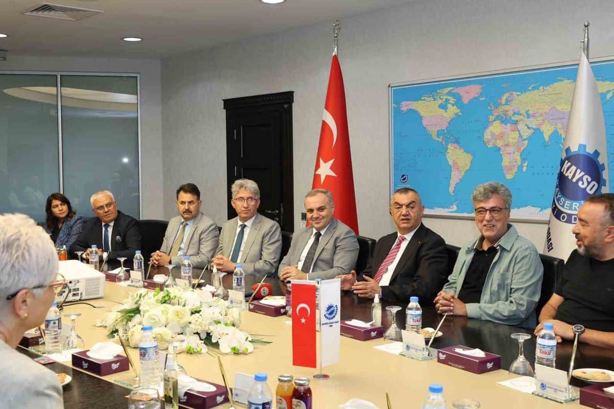 ERÜ ve KAYSO’dan lisansüstü eğitimde iş birliği ERÜ ve KAYSO’dan lisansüstü eğitimde iş birliği