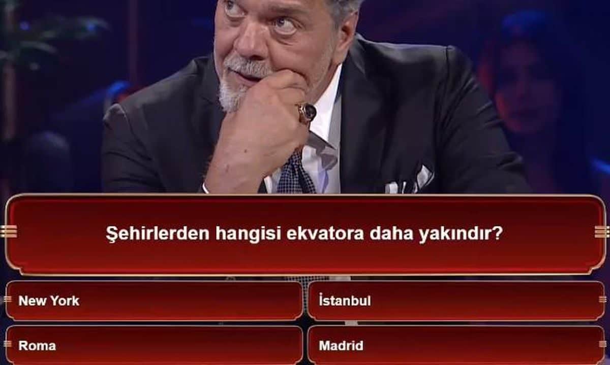 Şehirlerden hangisi ekvatora daha yakındır (New York, Roma, İstanbul, Madrid)? Şehirlerden hangisi ekvatora daha yakındır (New York, Roma, İstanbul, Madrid)?