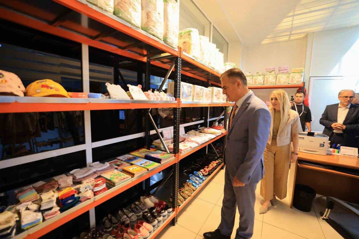 Muğla'da 'Minik Eller Mağazası' hizmete girdi Muğla'da 'Minik Eller Mağazası' hizmete girdi