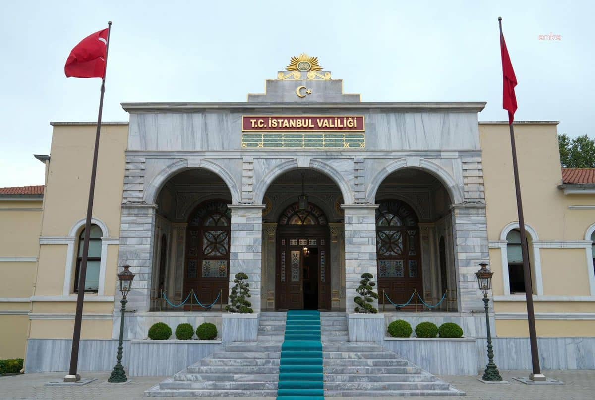Korsan taksi saldırısında polis memuru şehit oldu Korsan taksi saldırısında polis memuru şehit oldu