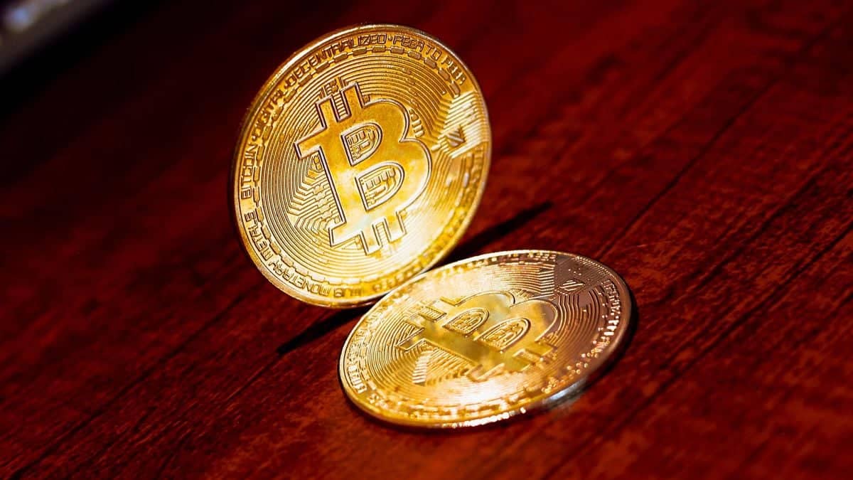 Bitcoin'i bu kez faiz beklentisi sıkıştırdı Bitcoin'i bu kez faiz beklentisi sıkıştırdı