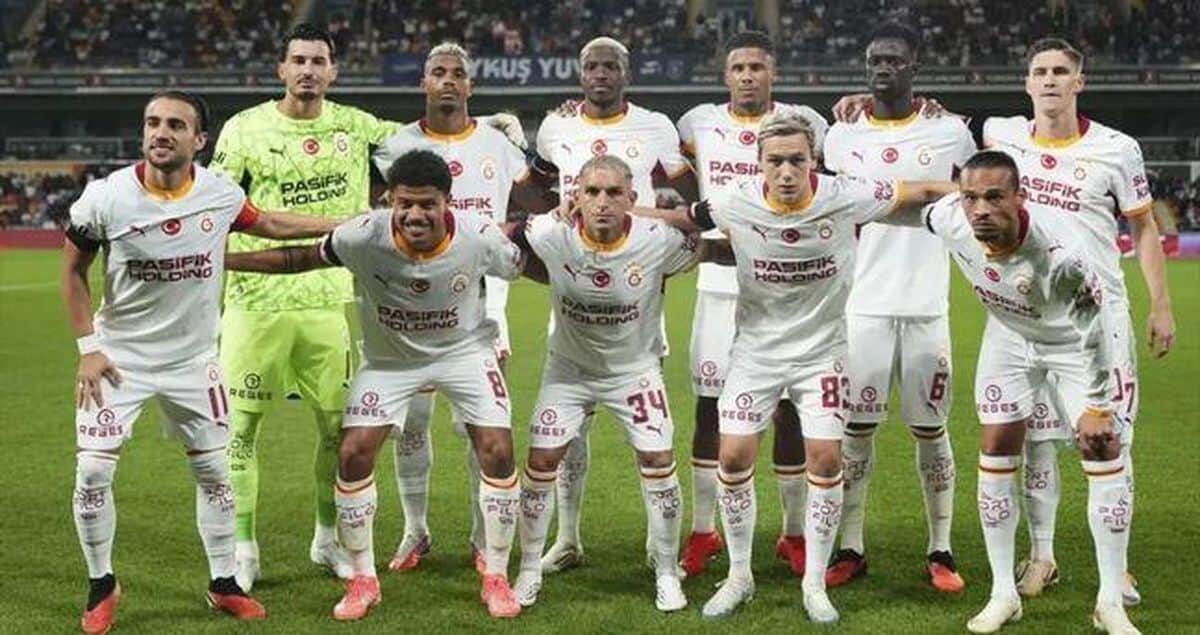 Galatasaray Şampiyonlar Ligi kadrosunda kimler var? Galatasaray Sporting maç kadrosunda kimler var? Galatasaray Şampiyonlar Ligi kadrosunda kimler var? Galatasaray Sporting maç kadrosunda kimler var?