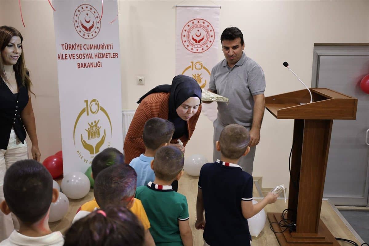 Diyarbakır'da devlet korumasındaki 63 çocuğa tasarruf eğitimi verilecek Diyarbakır'da devlet korumasındaki 63 çocuğa tasarruf eğitimi verilecek