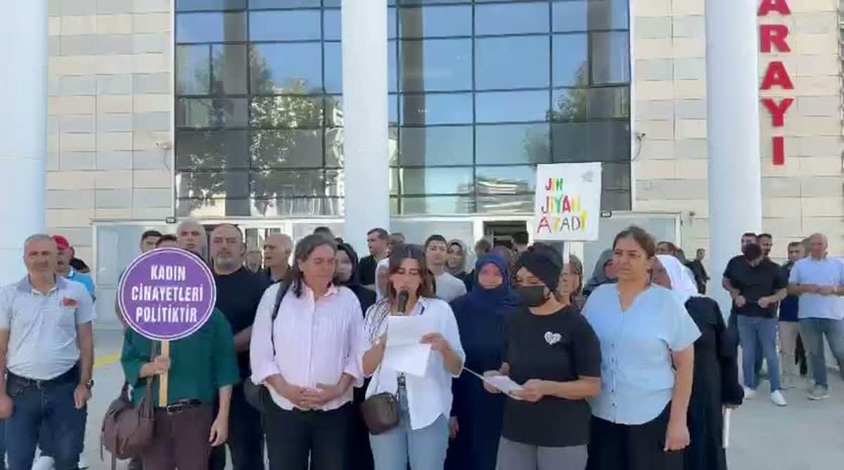 Elazığ'daki 3 çocuk annesi Sümeyye Yıldız'ın öldürülmesine ilişkin dava Elazığ'daki 3 çocuk annesi Sümeyye Yıldız'ın öldürülmesine ilişkin dava