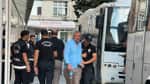 Kuşadası Belediyesi soruşturmasında 14 kişi tutuklandı Kuşadası Belediyesi soruşturmasında 14 kişi tutuklandı