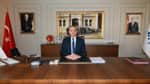 Belediye mahkeme kararıyla AKP'ye geçti! CHP'li başkanın koltuğuna oturan AKP'li Özünal: Makamlar geçicidir Belediye mahkeme kararıyla AKP'ye geçti! CHP'li başkanın koltuğuna oturan AKP'li Özünal: Makamlar geçicidir
