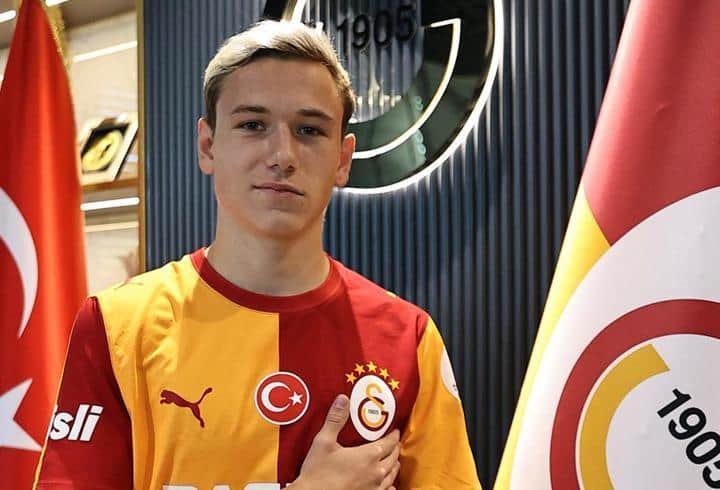 TRANSFER | Aleksei Batrakov, resmen Galatasaray’da TRANSFER | Aleksei Batrakov, resmen Galatasaray’da