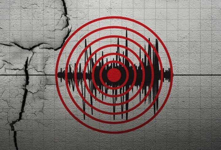 Ege Denizi'nde 4.1 büyüklüğünde deprem Ege Denizi'nde 4.1 büyüklüğünde deprem