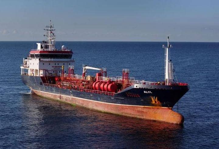 Alsu mürettebatından çarpıcı ifade: Geminin güvertesinde 2-3 kişi vardı Alsu mürettebatından çarpıcı ifade: Geminin güvertesinde 2-3 kişi vardı