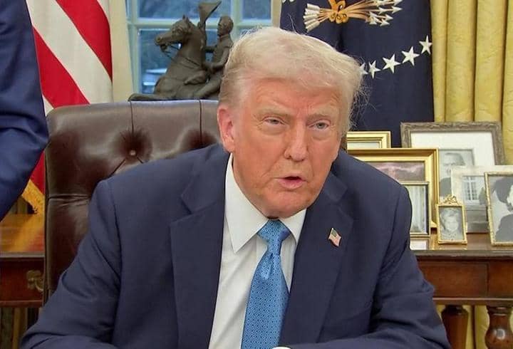 Trump'tan yine çok tartışılan paylaşım: 4 ülkeyi ABD'de gösterdi Trump'tan yine çok tartışılan paylaşım: 4 ülkeyi ABD'de gösterdi